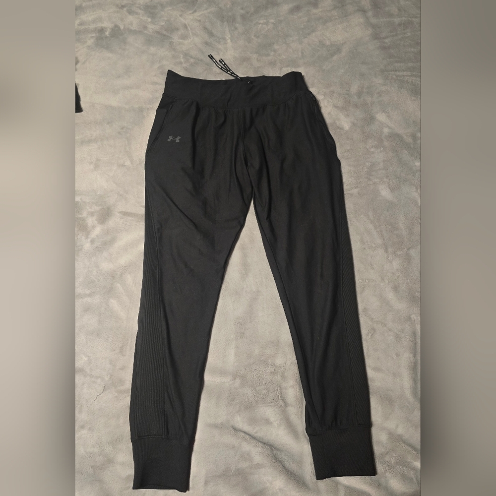 Women's Joggers Medium
